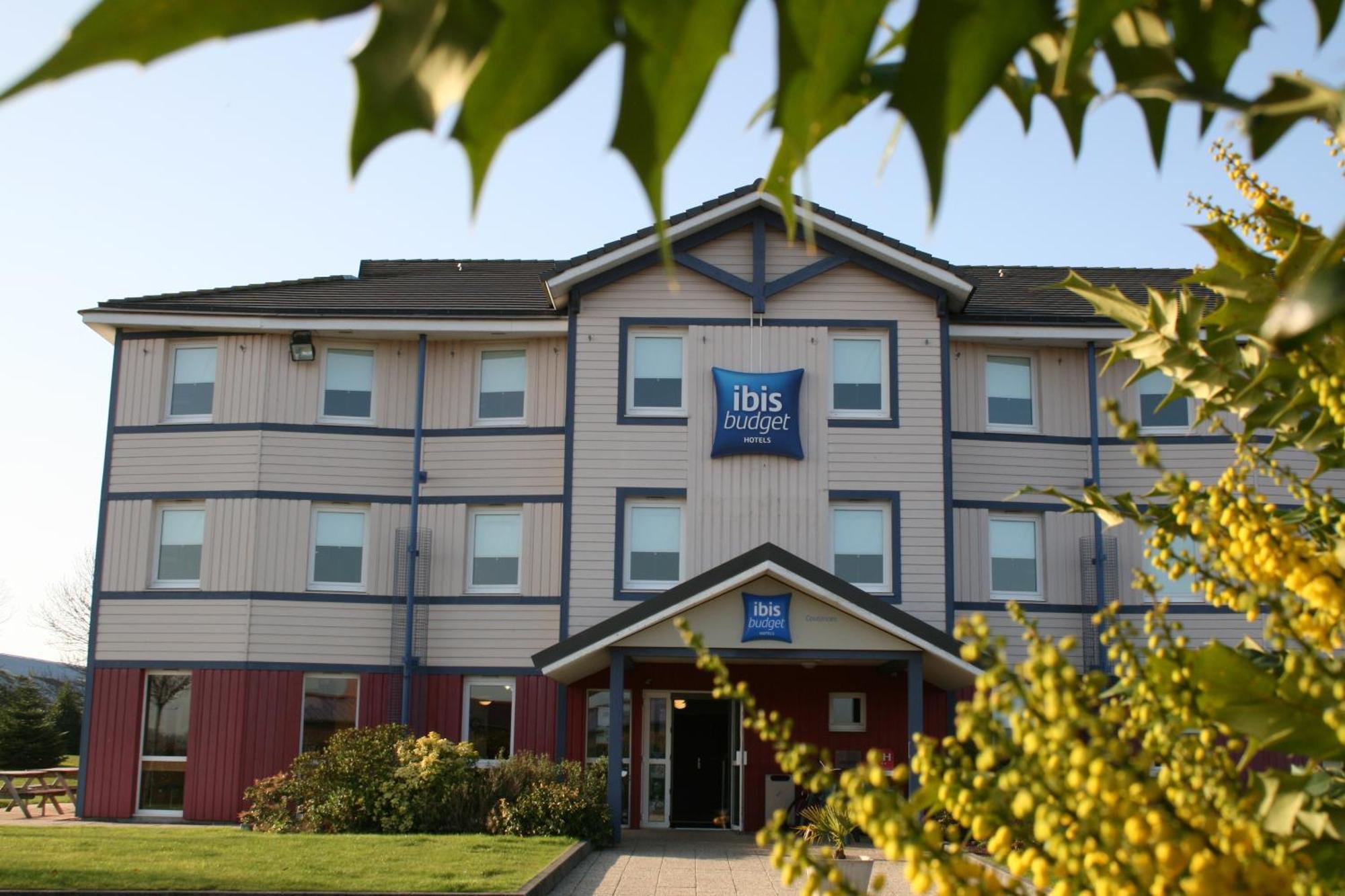 Ibis Budget Кутанс Экстерьер фото