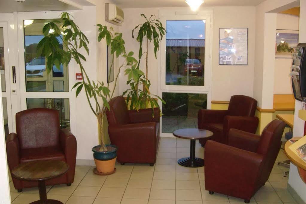 Ibis Budget Кутанс Экстерьер фото